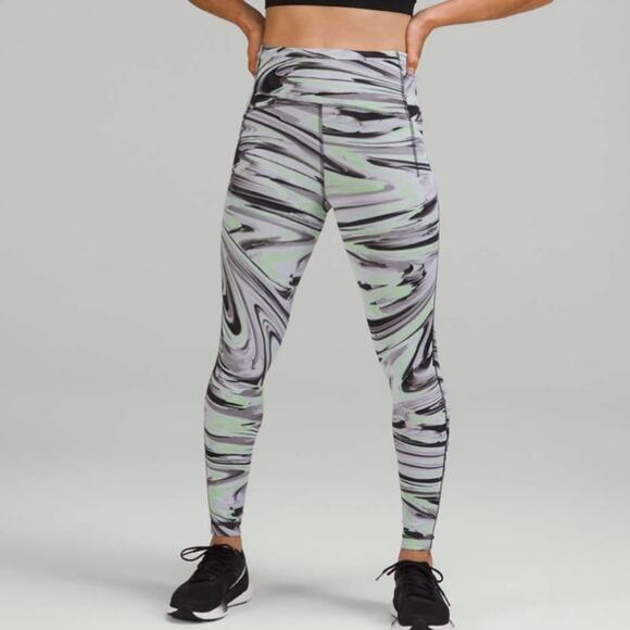 NWT Lululemon Swift Speed High-Rise Tight 28"
Paint Glide Warp Multi Sz 0 - Picture 4 of 9